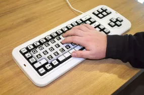 Clevy Contrast Keyboard