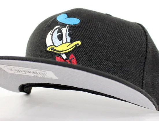 Donald Duck New Era 59Fifty Fitted Hat (Black Gray Under Brim)