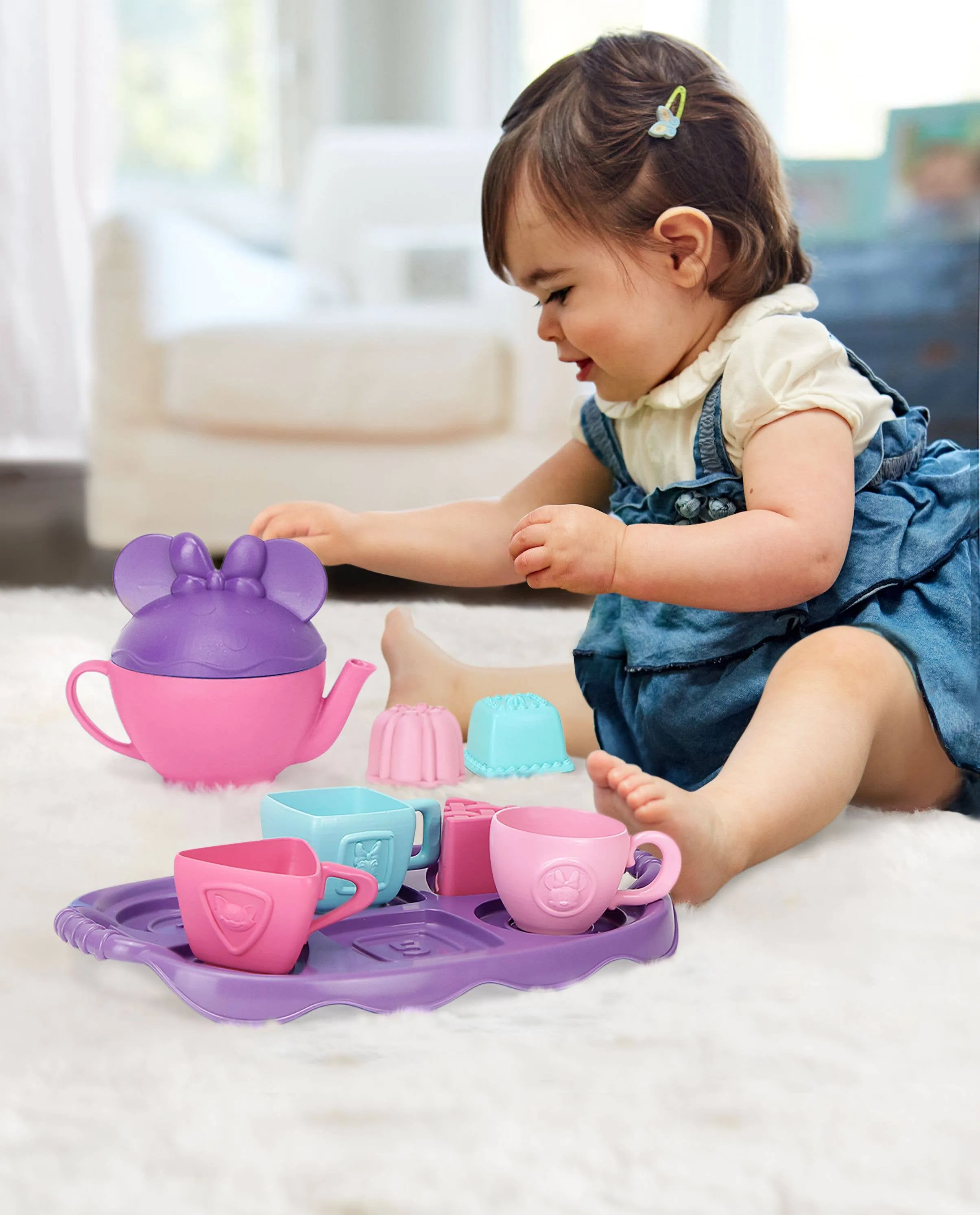 Minnie Mouse & Friends Tea Party Set