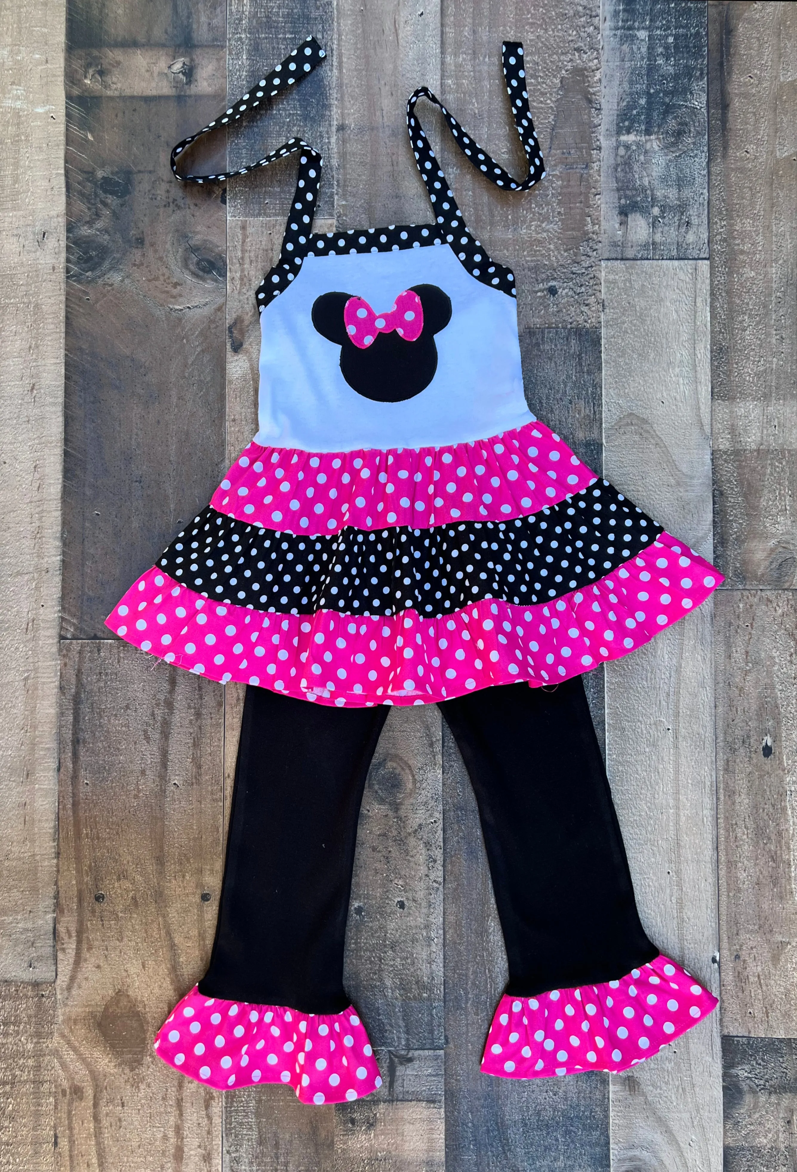 Minnie Mouse Top & Leggings Outfit