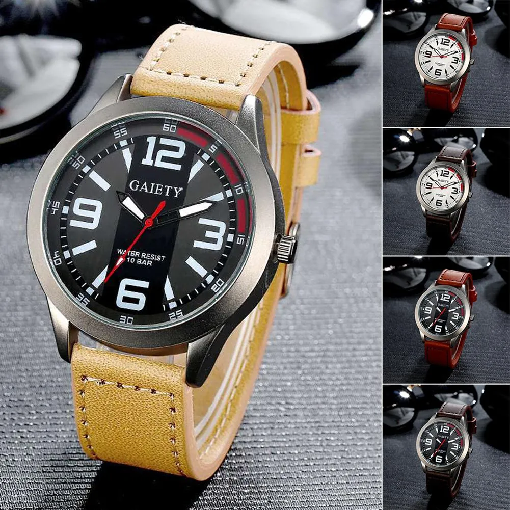 Round Quartz Wrist Watch