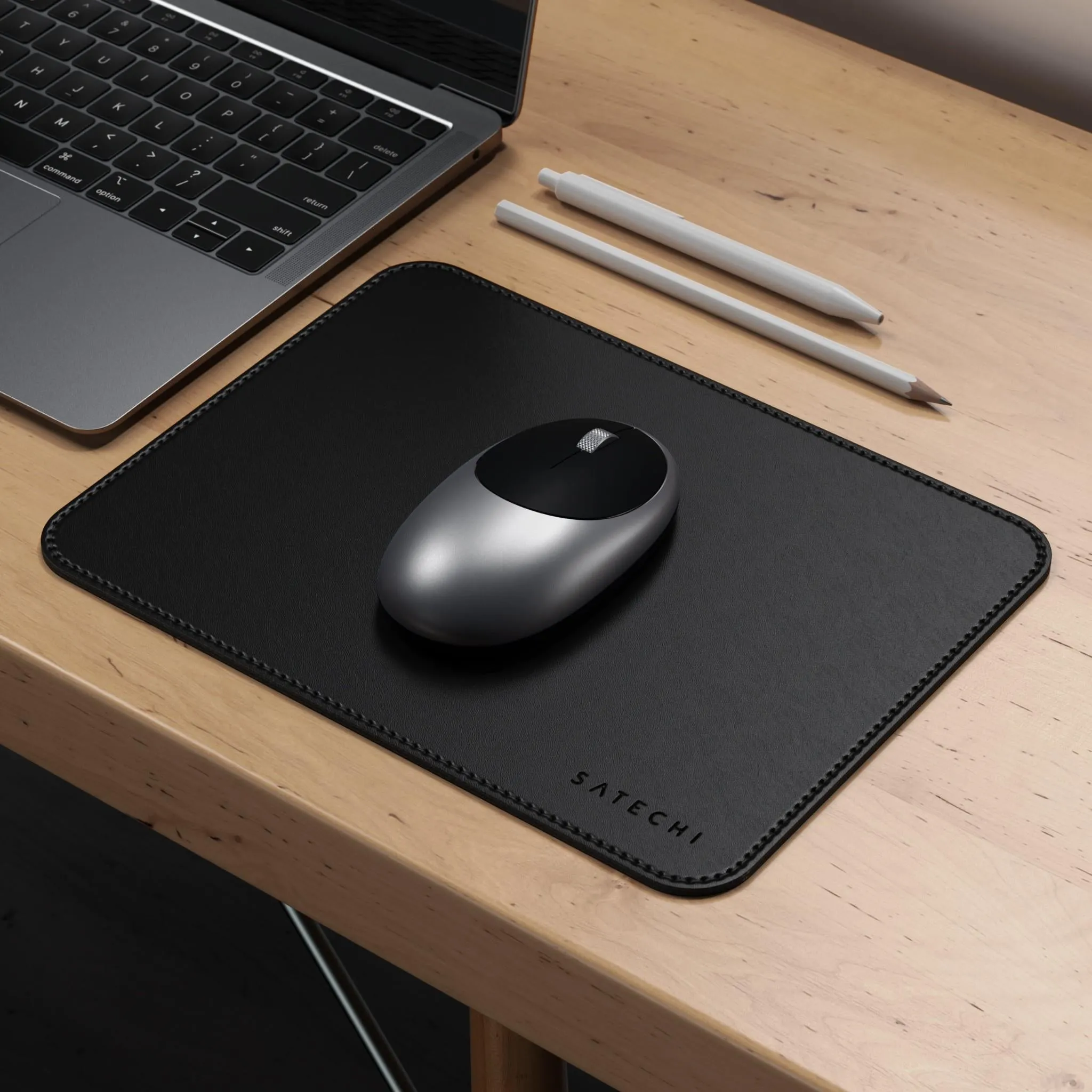 Satechi Eco Leather Mouse Pad (Black)