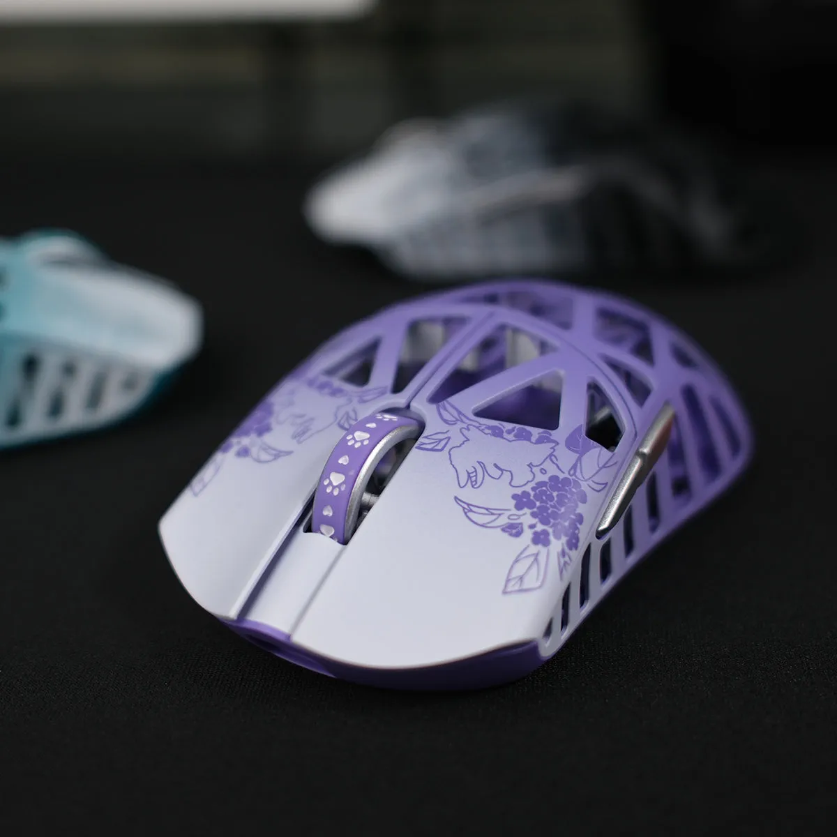 WLmouse Beast X 8K x Fabulous Beasts Magnesium Wireless Gaming Mouse - White and Purple